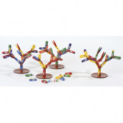 Jeu Tricky Forest pour 1 à 8 enfants. 72 mini pinces assorties, 4 bases d arbre