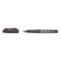 ARTLINE Stylo calligraphie pointe fibre 2mm. Coloris Noir